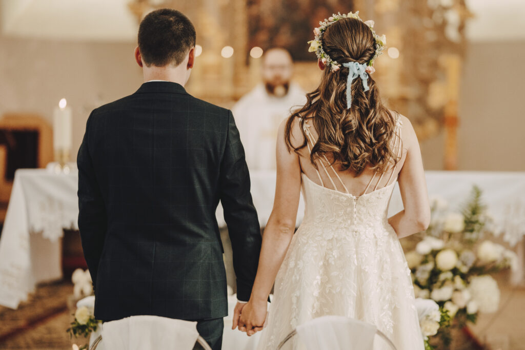 Diana i Alan - Ślub Stary Młyn w Brzeźnicy 10