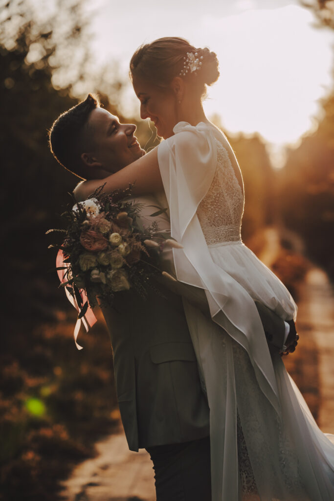 Kasia i Adrian - Romantyczny Ślub w Zielonej Górze - Niećkowiak Weddings Foto&Video 47