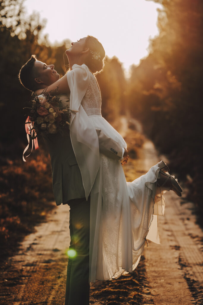 Kasia i Adrian - Romantyczny Ślub w Zielonej Górze - Niećkowiak Weddings Foto&Video 48