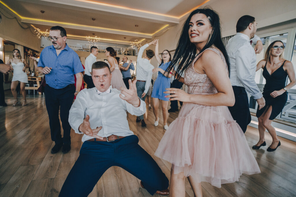 Klaudia i Szymon - wesele Stodoła Ołobok 41