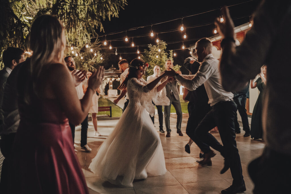 Ewa i Arek - Emocjonalny Ślub - Niećkowiak Weddings 130