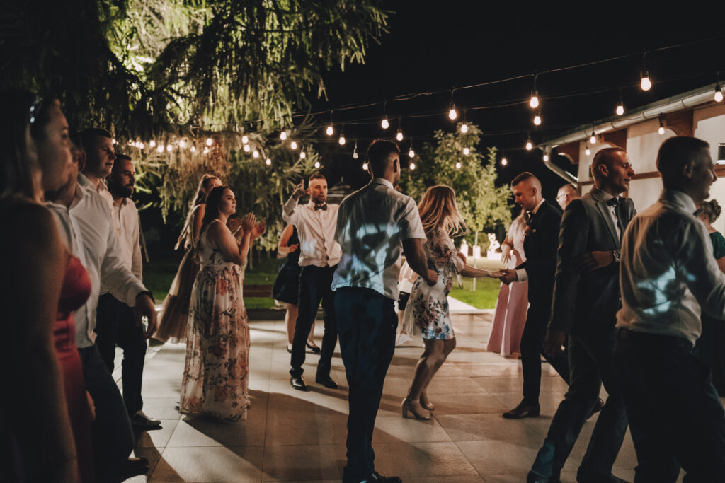 Ewa i Arek - Emocjonalny Ślub - Niećkowiak Weddings 131