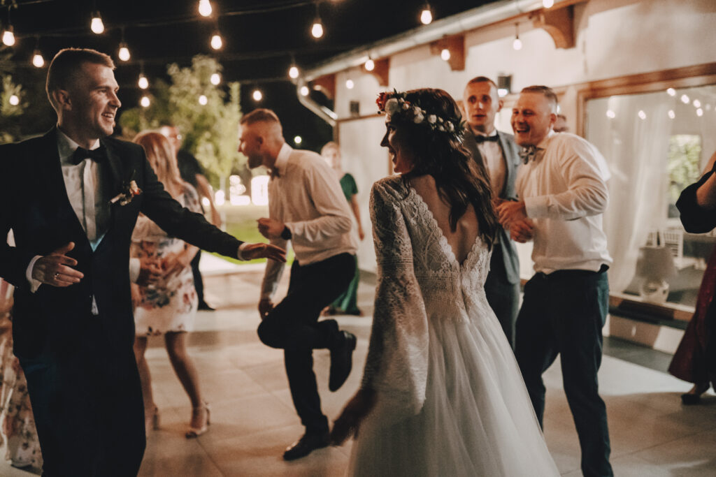 Ewa i Arek - Emocjonalny Ślub - Niećkowiak Weddings 135