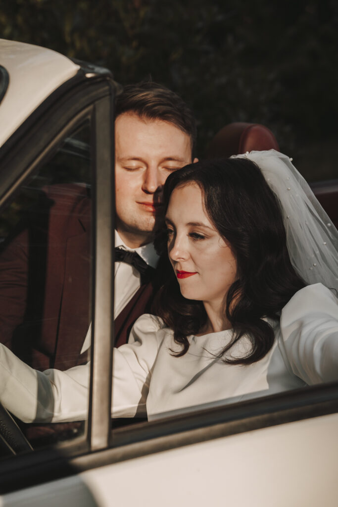 Karolina i Irwin - Klimatyczny ślub w Kożuchowie - Niećkowiak Foto&Video 20