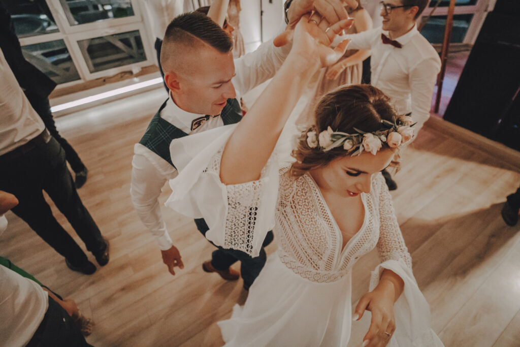Klaudia i Szymon - wesele Stodoła Ołobok 69