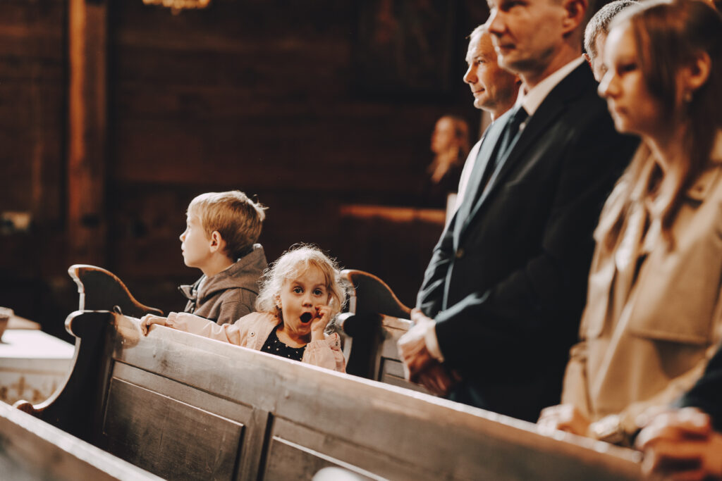 Ola i Maciek - Klimatyczny Ślub - Niećkowiak Weddings 5