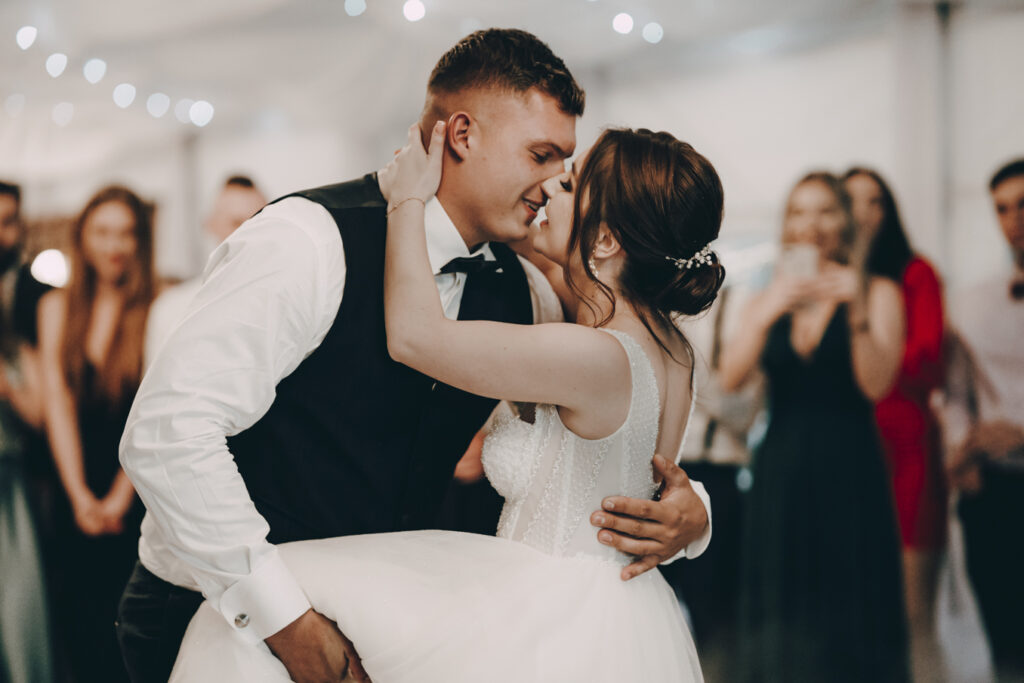 Fotografia Ślubna Niećkowiak Weddings - Magda i Dawid - Pałac Henryków 44