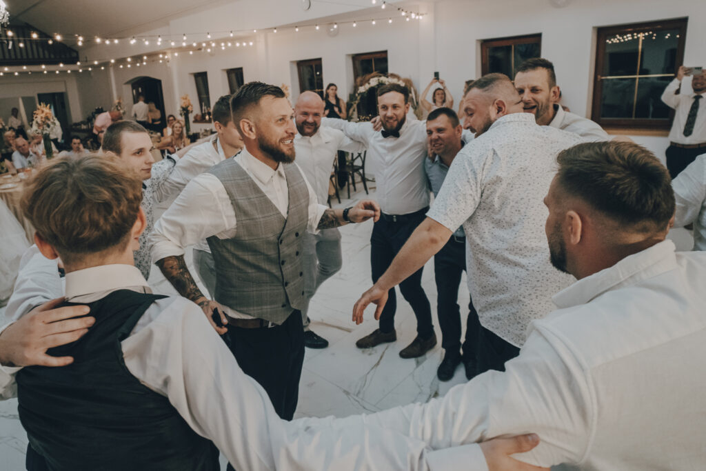 Martyna i Kuba - Ślub Pałac Henryków - Niećkowiak Weddings Foto&Video 34