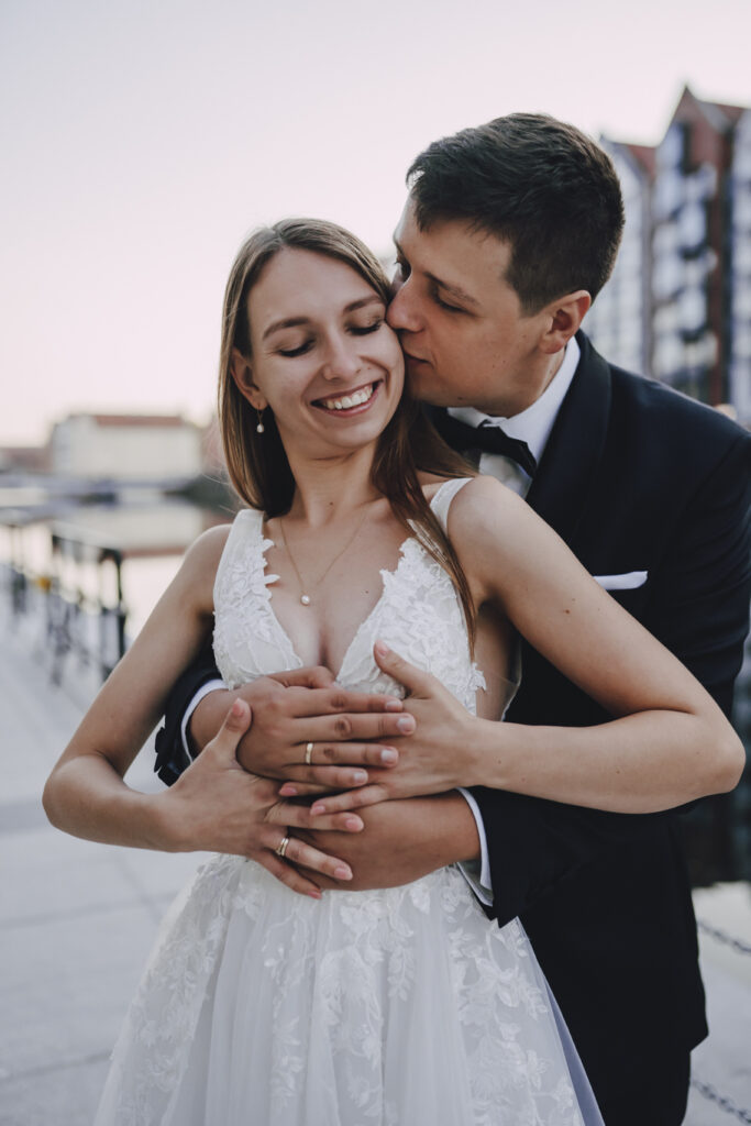 Karolina i Piotr - Sesja poślubna w Gdańsku - Niećkowiak Weddings Foto&Video 12
