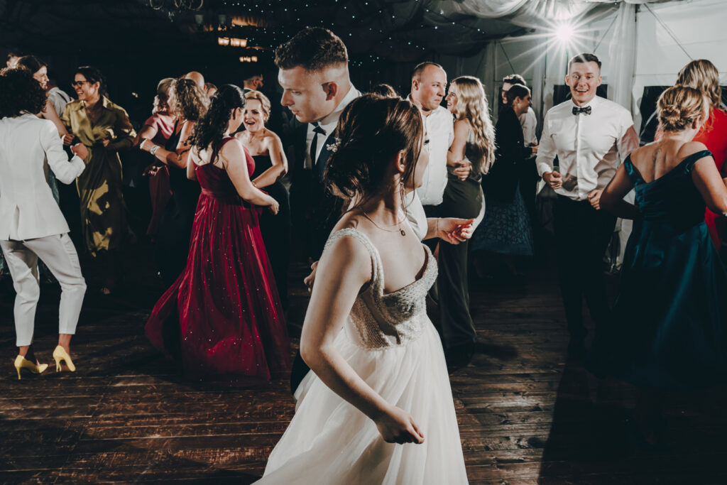 Fotografia Ślubna Niećkowiak Weddings - Magda i Dawid - Pałac Henryków 49