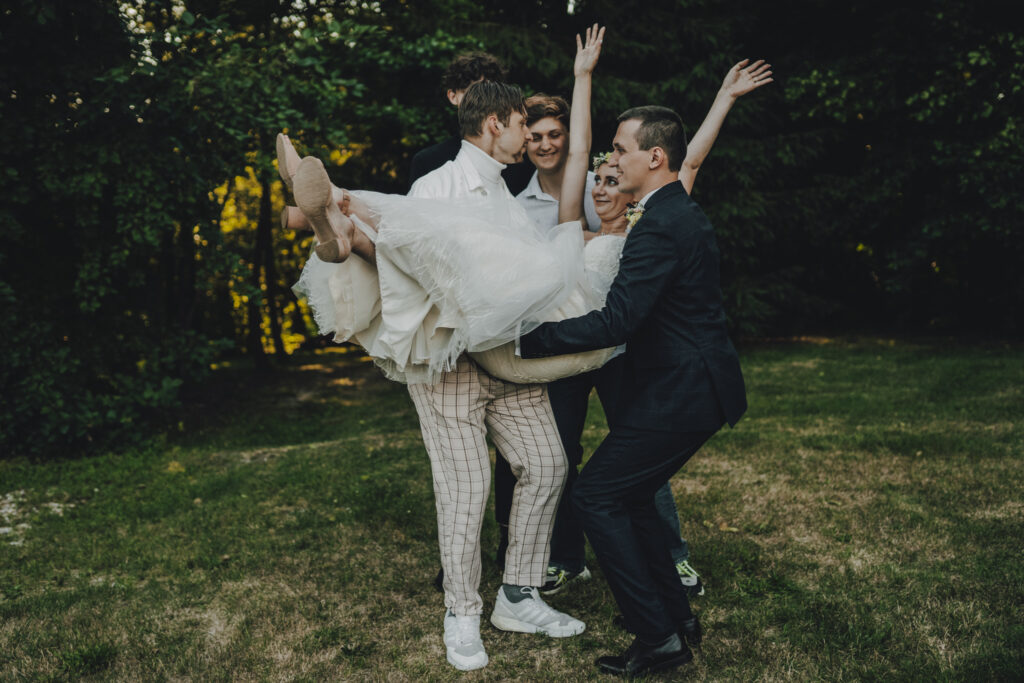 Diana i Alan - Ślub Stary Młyn w Brzeźnicy 25