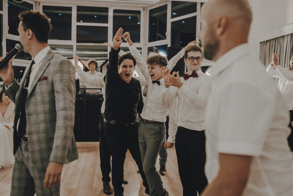 Klaudia i Szymon - wesele Stodoła Ołobok 95