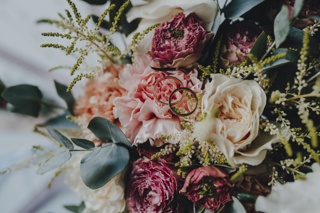 Ola i Maciek - Klimatyczny Ślub - Niećkowiak Weddings 4