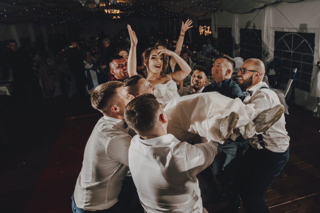 Fotografia Ślubna Niećkowiak Weddings - Magda i Dawid - Pałac Henryków 66
