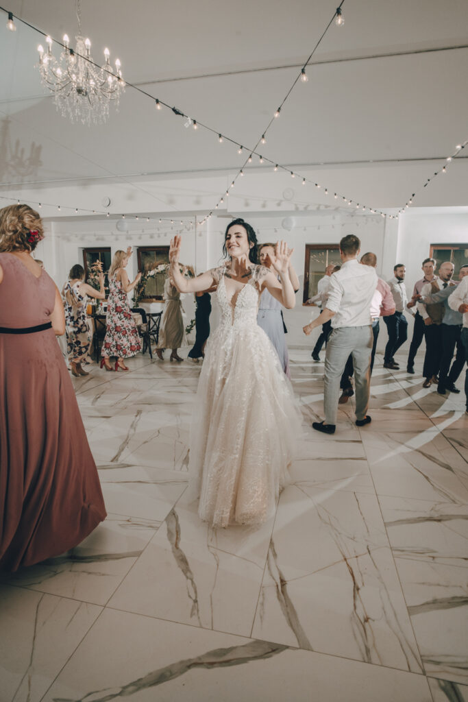 Martyna i Kuba - Ślub Pałac Henryków - Niećkowiak Weddings Foto&Video 65