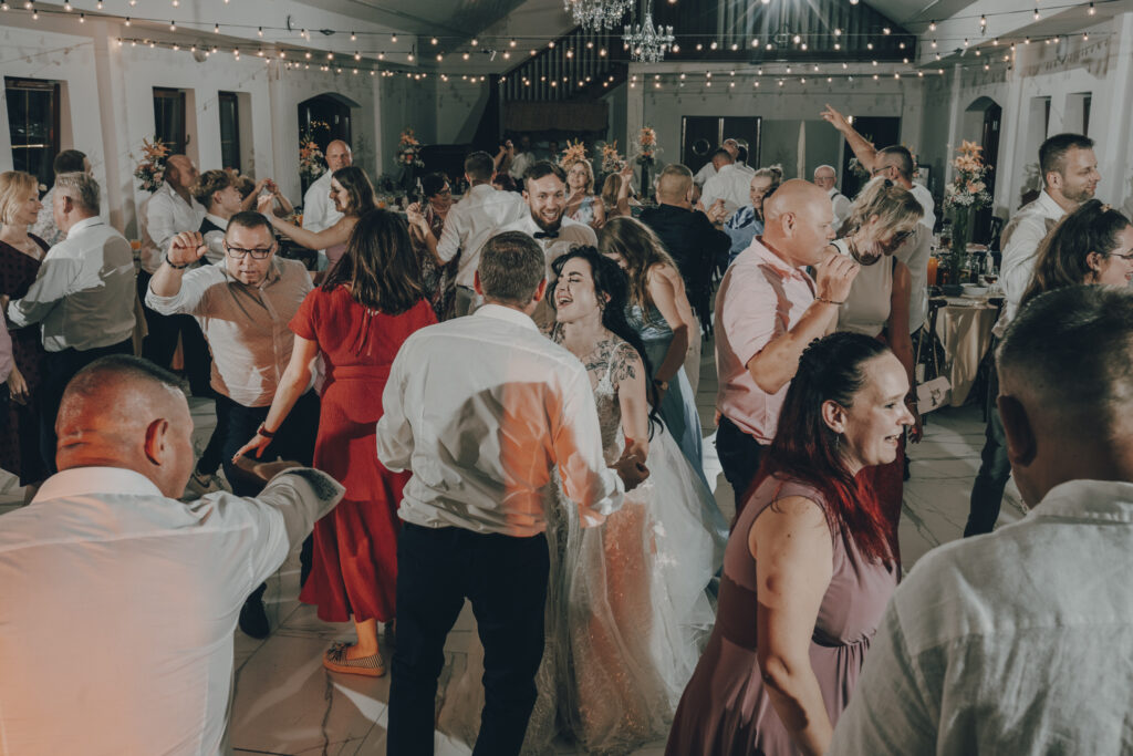 Martyna i Kuba - Ślub Pałac Henryków - Niećkowiak Weddings Foto&Video 68