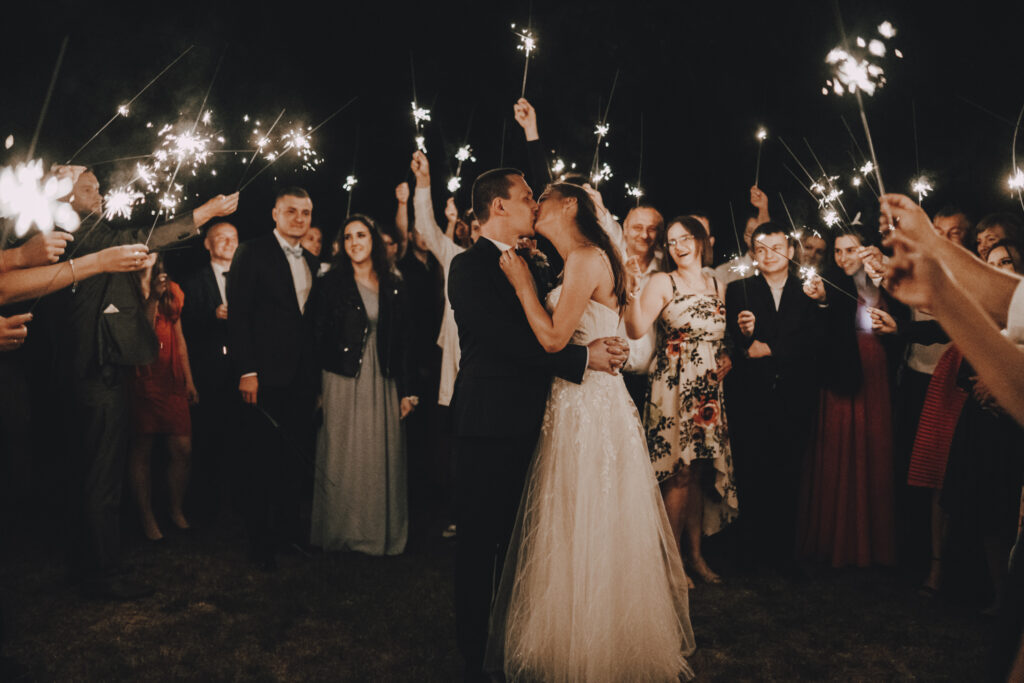 Diana i Alan - Ślub Stary Młyn w Brzeźnicy 47