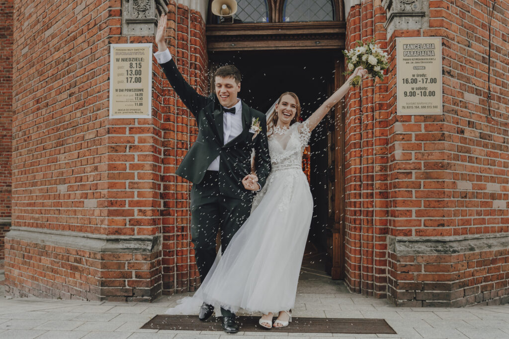 Karolina i Piotr -Slub w Polkowicach - Niećkowiak Weddings Foto&Video 7