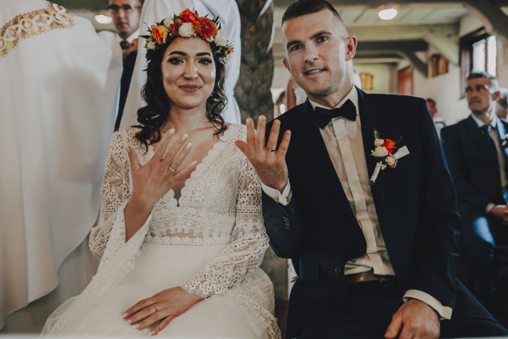 Ewa i Arek - Emocjonalny Ślub - Niećkowiak Weddings 33