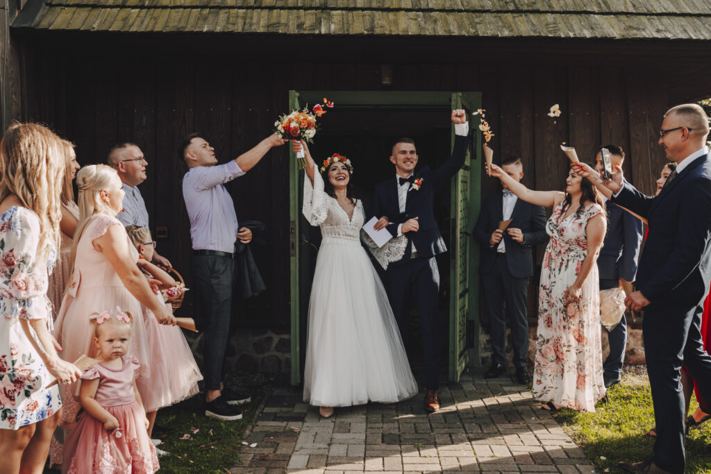 Ewa i Arek - Emocjonalny Ślub - Niećkowiak Weddings 36