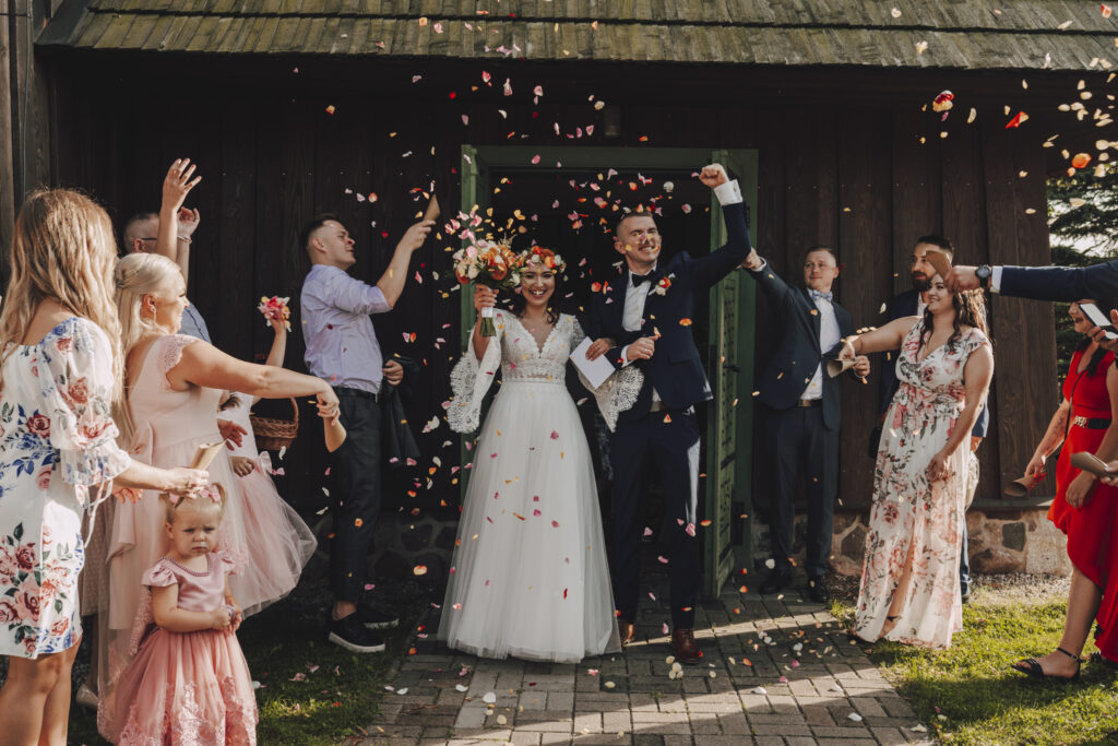 Ewa i Arek - Emocjonalny Ślub - Niećkowiak Weddings 39