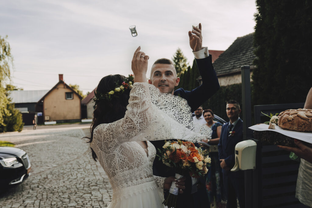 Ewa i Arek - Emocjonalny Ślub - Niećkowiak Weddings 41