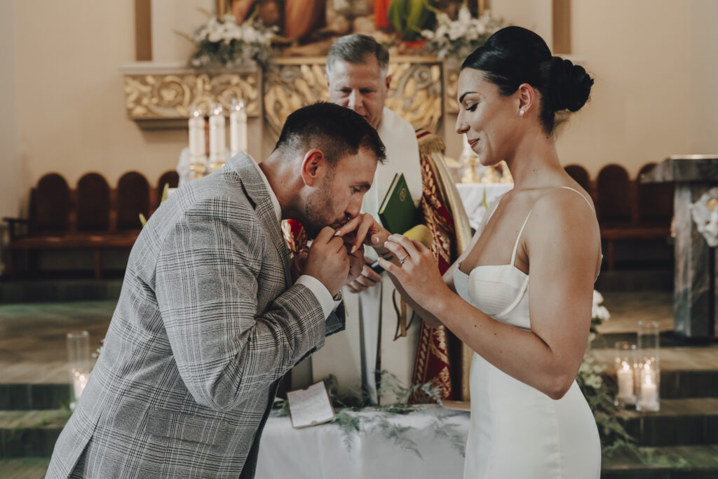 Natalia i Harry - Polsko-Angielski Ślub w Zielonej Górze - Niećkowiak Foto&Video 7