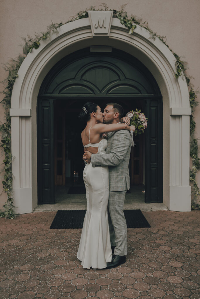 Natalia i Harry - Polsko-Angielski Ślub w Zielonej Górze - Niećkowiak Foto&Video 1