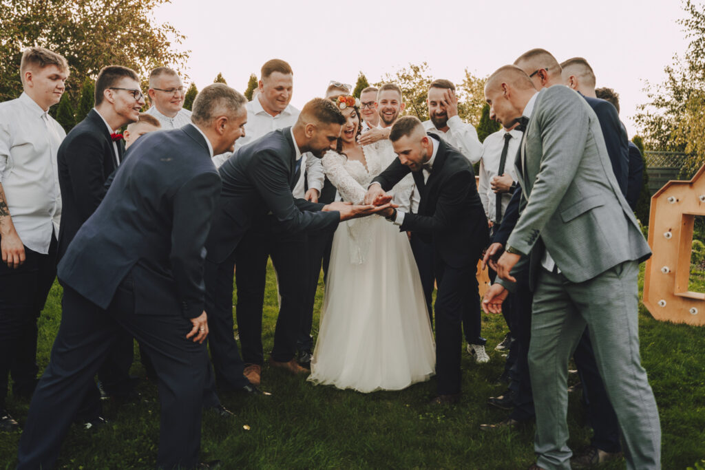 Ewa i Arek - Emocjonalny Ślub - Niećkowiak Weddings 63