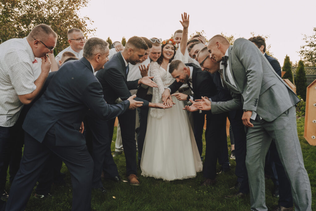 Ewa i Arek - Emocjonalny Ślub - Niećkowiak Weddings 64