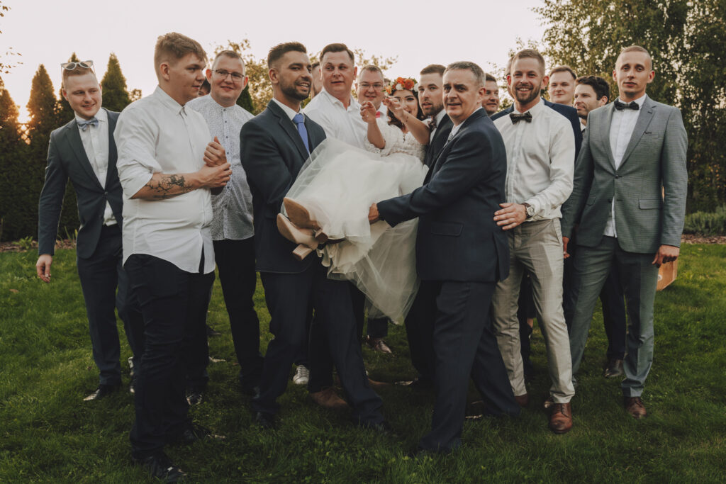 Ewa i Arek - Emocjonalny Ślub - Niećkowiak Weddings 66