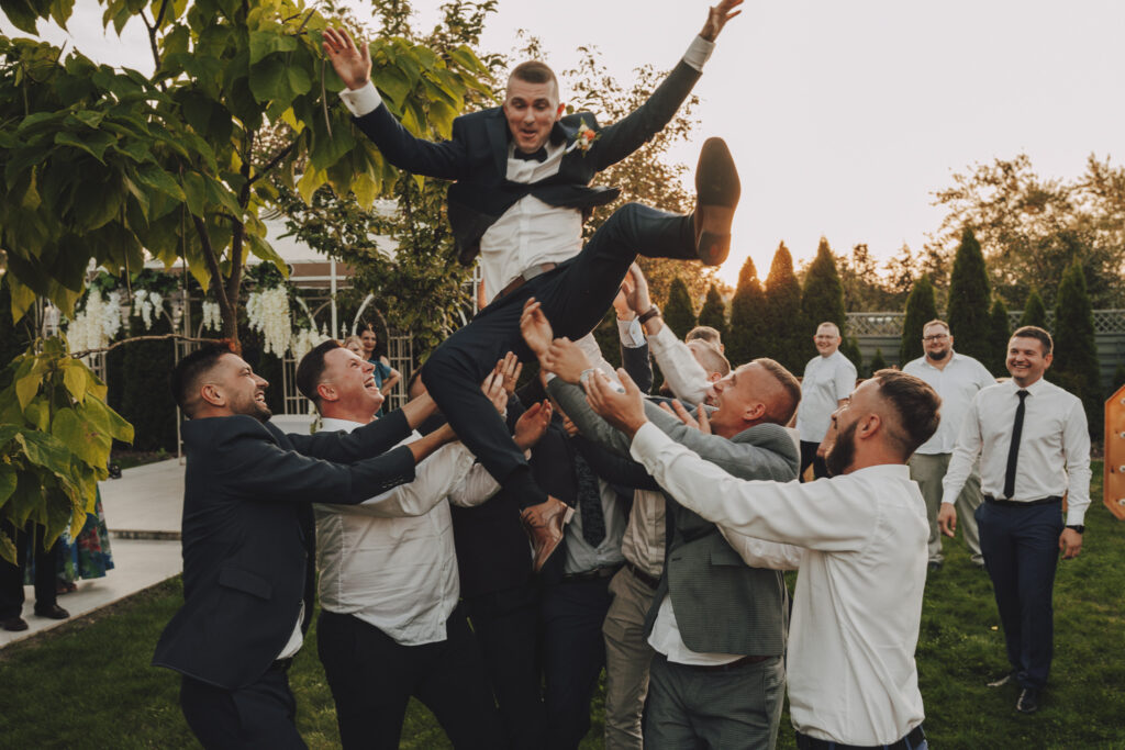 Ewa i Arek - Emocjonalny Ślub - Niećkowiak Weddings 77