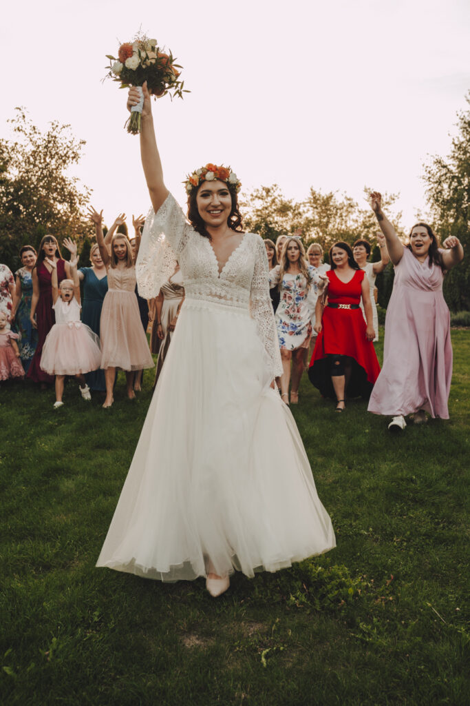 Ewa i Arek - Emocjonalny Ślub - Niećkowiak Weddings 81