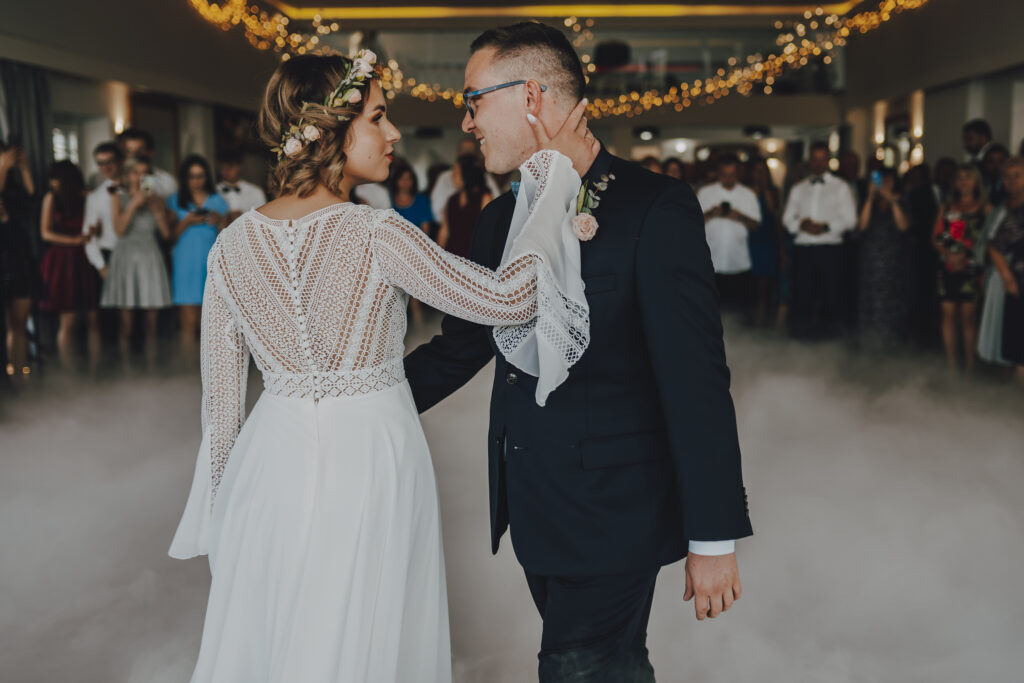 Klaudia i Szymon - wesele Stodoła Ołobok 34