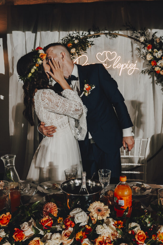 Ewa i Arek - Emocjonalny Ślub - Niećkowiak Weddings 114