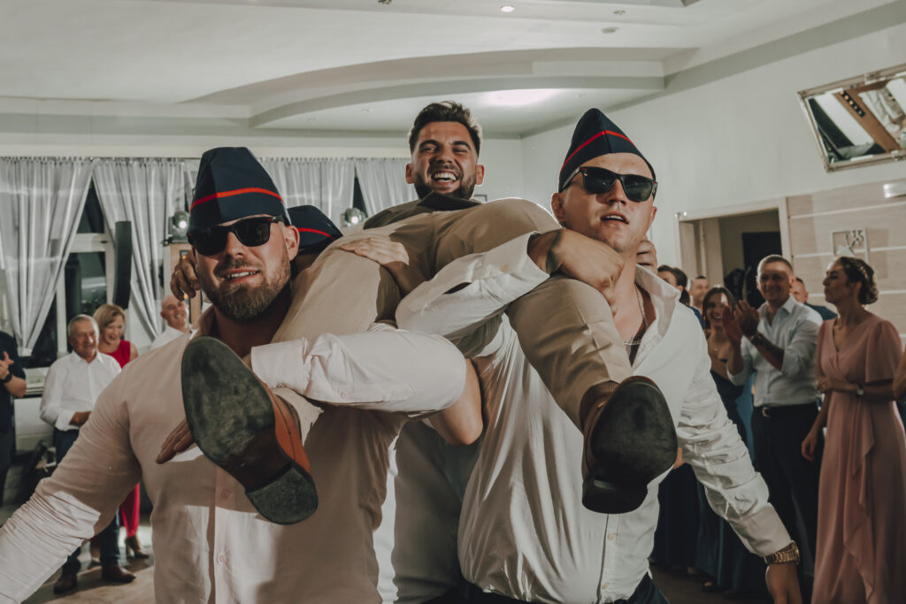 Klaudia i Mateusz - Ślub w Kożuchowie - Niećkowiak Foto&Video 49