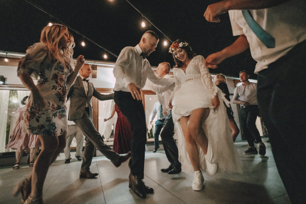 Ewa i Arek - Emocjonalny Ślub - Niećkowiak Weddings 136