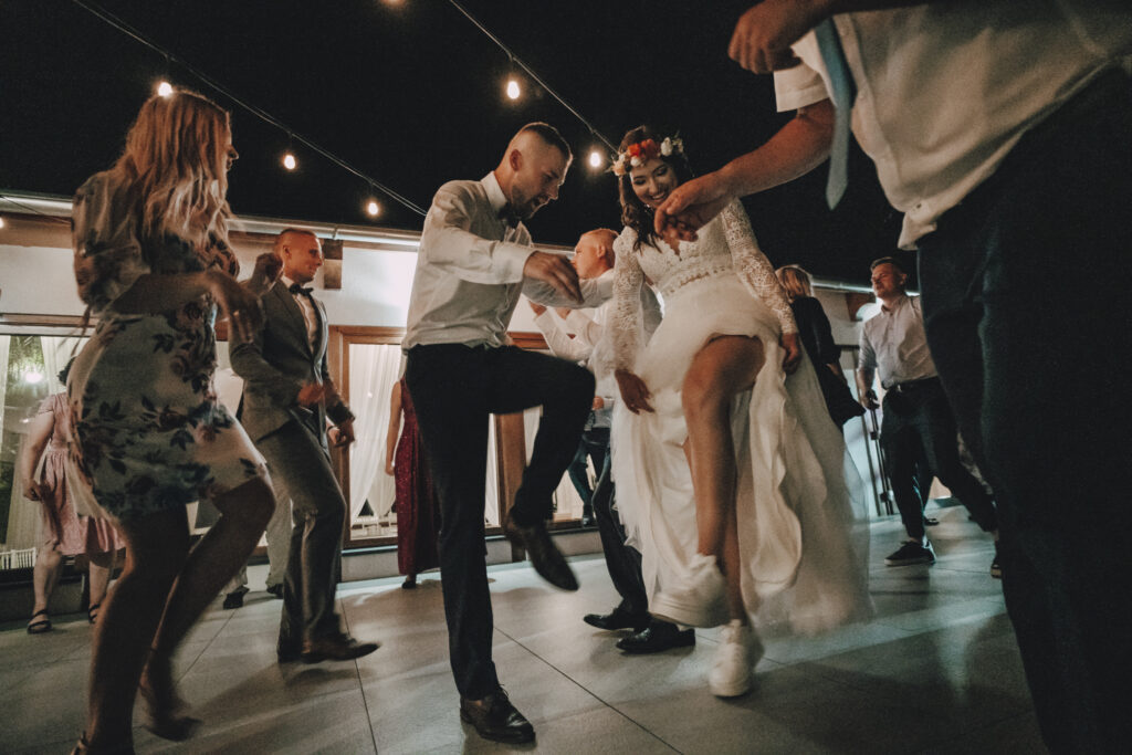 Ewa i Arek - Emocjonalny Ślub - Niećkowiak Weddings 137