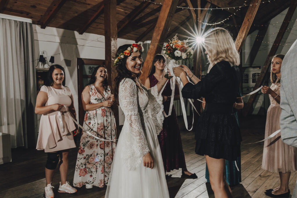 Ewa i Arek - Emocjonalny Ślub - Niećkowiak Weddings 141