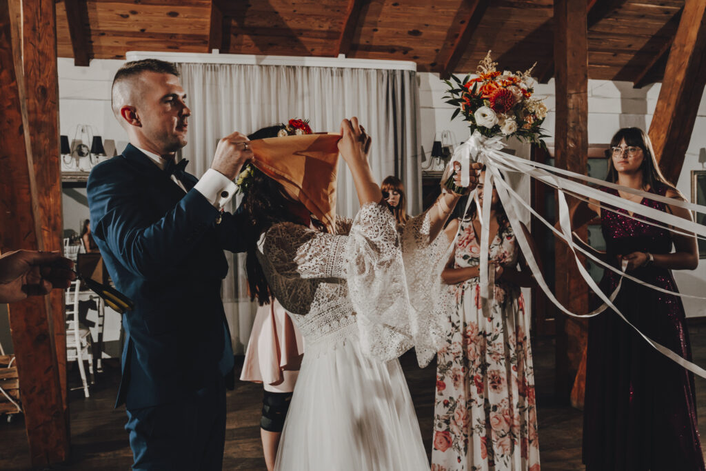 Ewa i Arek - Emocjonalny Ślub - Niećkowiak Weddings 142
