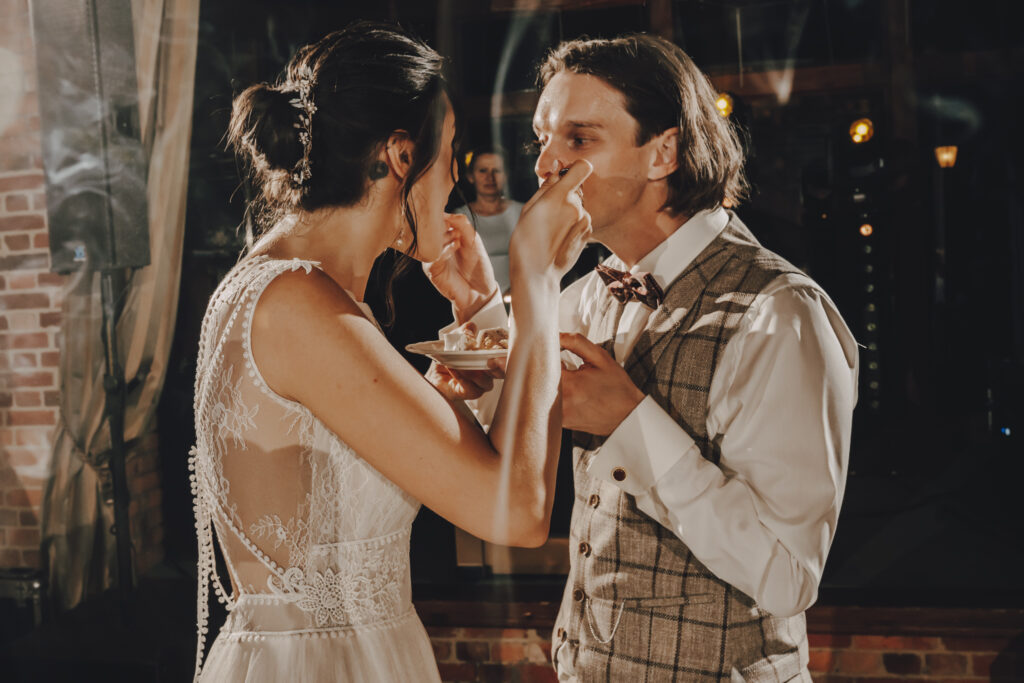 Olga i Stephane - polsko-francuski ślub - Żabi Dwór Radwanów Zielona Góra 58