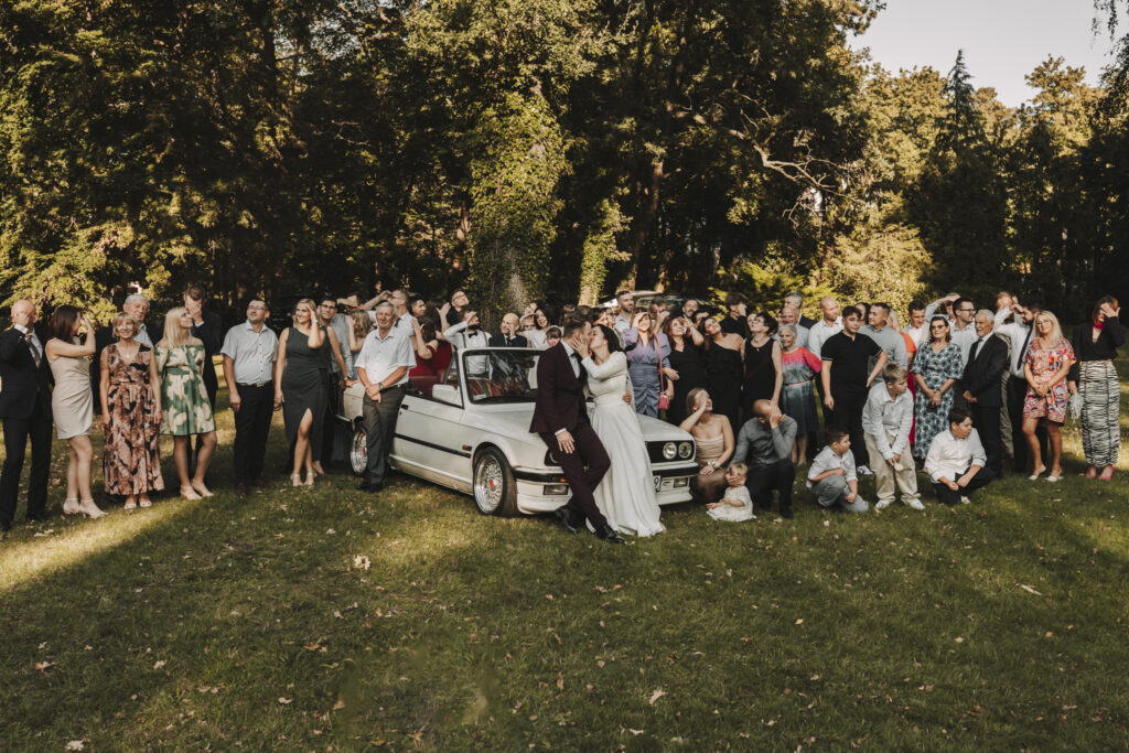 Karolina i Irwin - Klimatyczny ślub w Kożuchowie - Niećkowiak Foto&Video 18