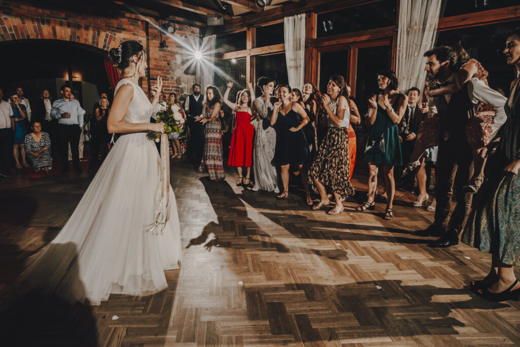 Olga i Stephane - polsko-francuski ślub - Żabi Dwór Radwanów Zielona Góra 66