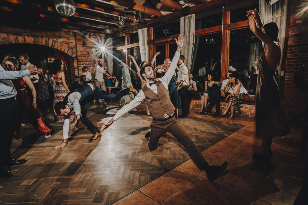 Olga i Stephane - polsko-francuski ślub - Żabi Dwór Radwanów Zielona Góra 77