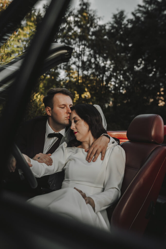 Karolina i Irwin - Klimatyczny ślub w Kożuchowie - Niećkowiak Foto&Video 27