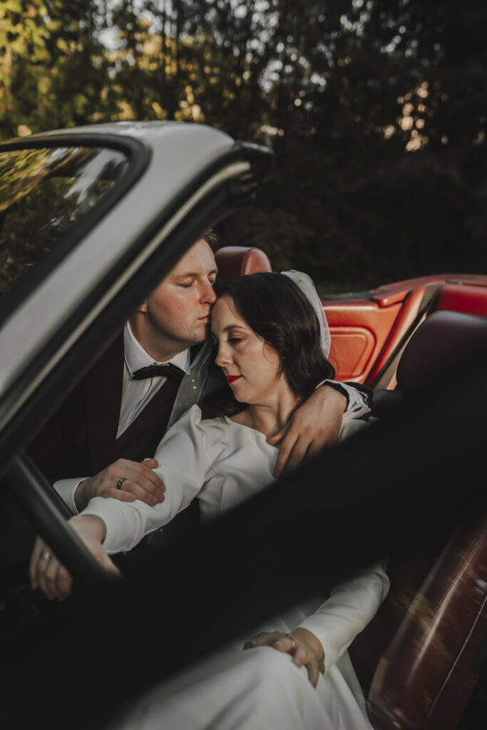 Karolina i Irwin - Klimatyczny ślub w Kożuchowie - Niećkowiak Foto&Video 28