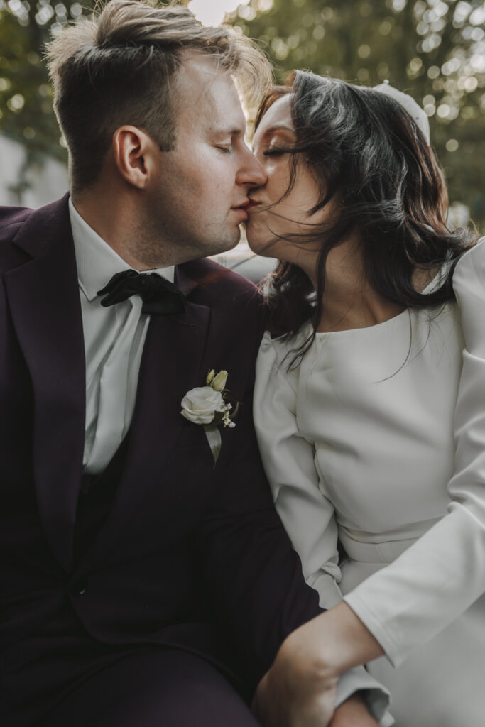 Karolina i Irwin - Klimatyczny ślub w Kożuchowie - Niećkowiak Foto&Video 32