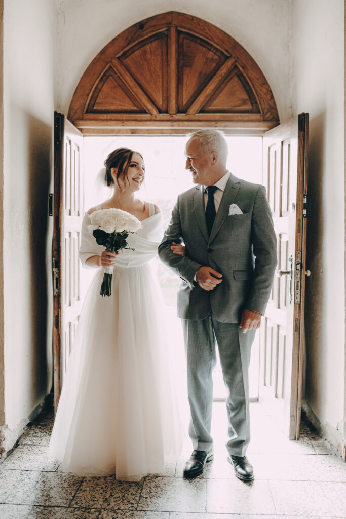 Fotografia Ślubna Niećkowiak Weddings - Magda i Dawid - Pałac Henryków 35