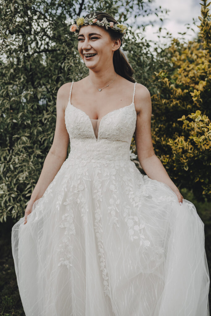 Diana i Alan - Ślub Stary Młyn w Brzeźnicy 60