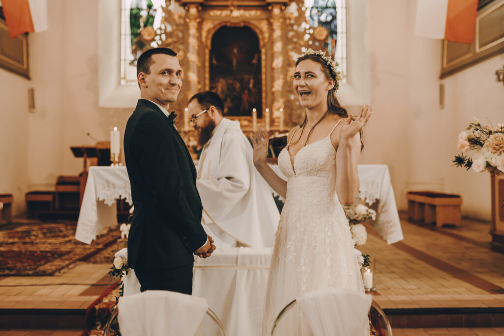 Diana i Alan - Ślub Stary Młyn w Brzeźnicy 12